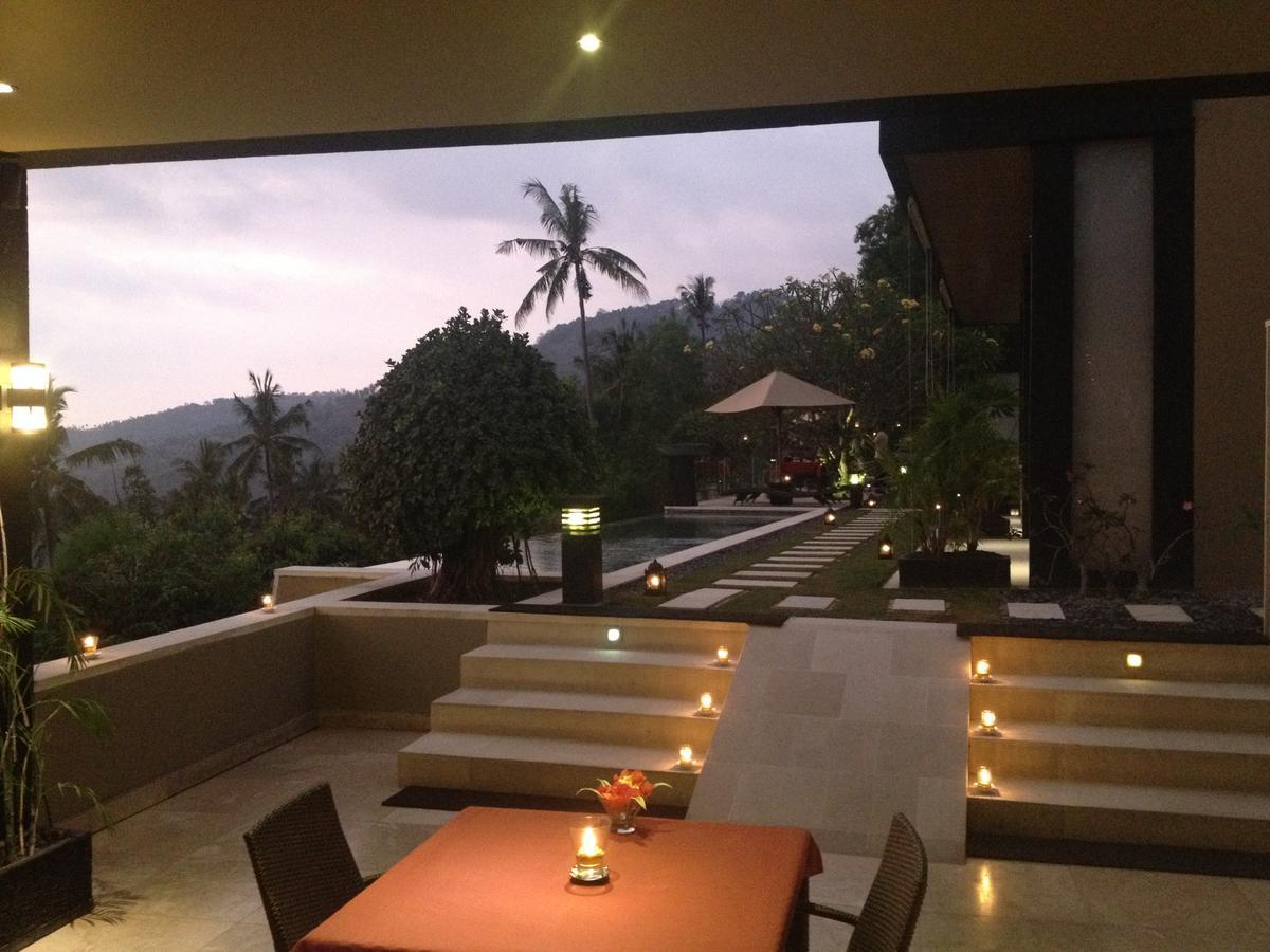 Отель The Puncak Lombok Сенггиги Экстерьер фото